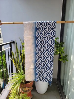 ECHARPE BLEU INDIGO EN CHANVRE